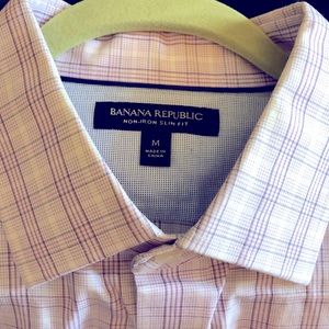 Banana Republic Dress Shirt Long Sleeve Check/Plaid Size Medium Non Iron Shirt.